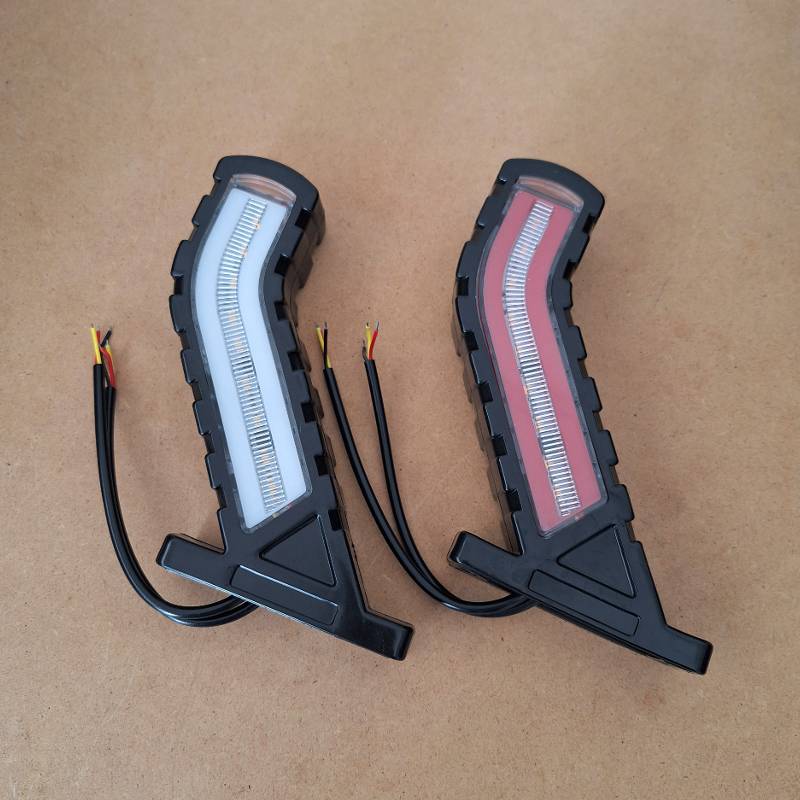 Red and white marker horns, 12-24V, dynamic signaling